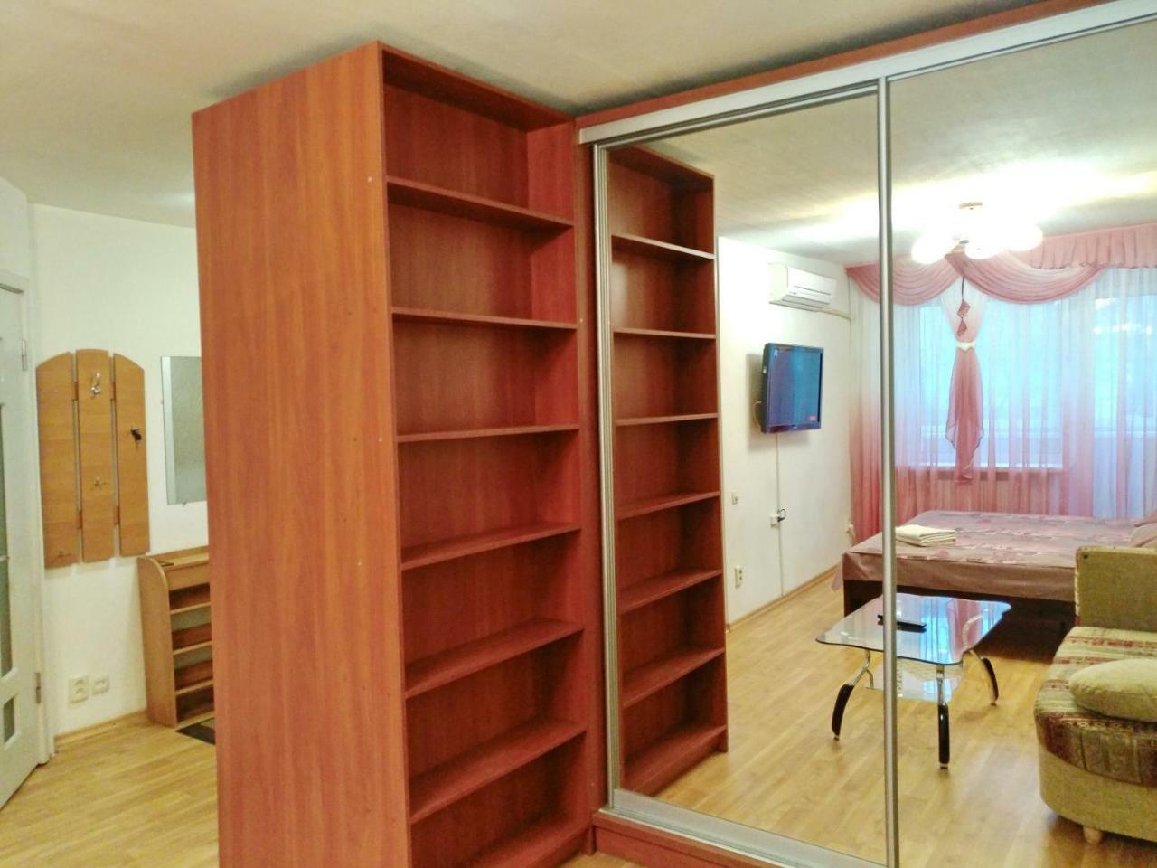 1-Комнатная Квартира С Кухней Люкс На Пр. А. Поля, 62 Ντνιπροπετρόφσκ Εξωτερικό φωτογραφία
